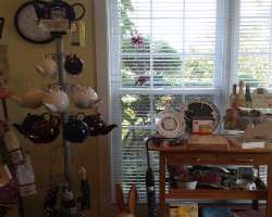 The garden also has a gift shop from where you can buy things which makes you remember this beautiful garden whenever you see it.